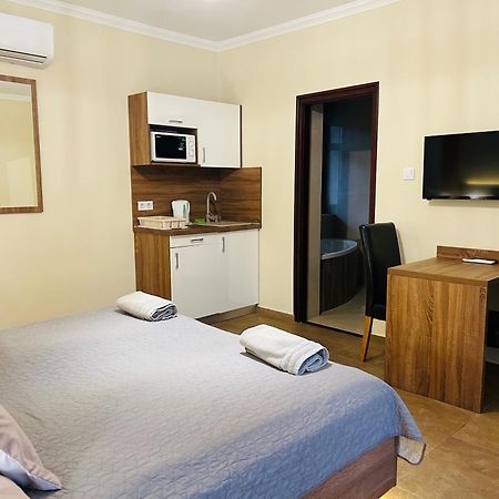 Hotel Harmonia Vendeghaz Miskolc Exterior foto