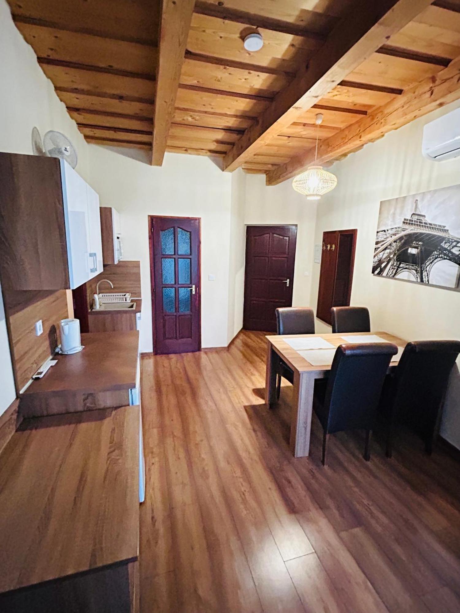 Hotel Harmonia Vendeghaz Miskolc Exterior foto